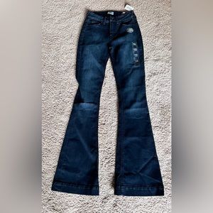 3 for $13 Aeropostale Tokyo darling jeans